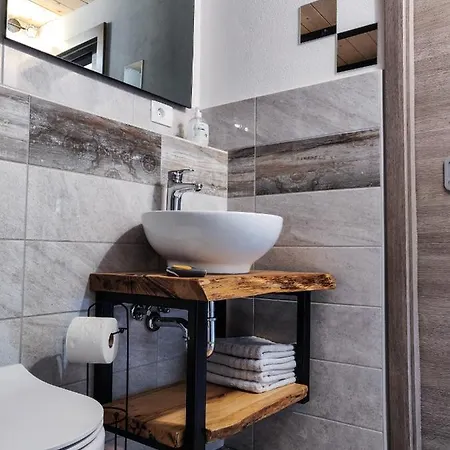 Apartament Homestead Zavadlal - Domacija Zavadlal *