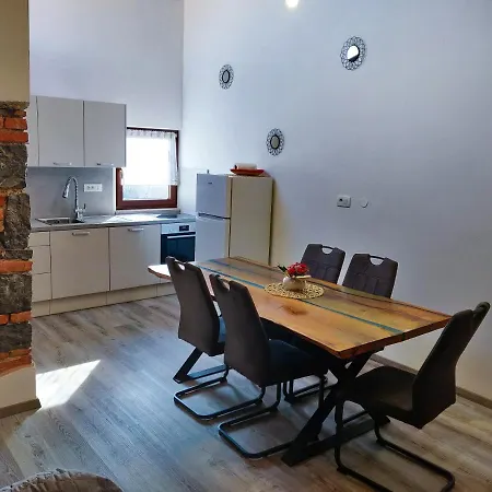 Апартаменты Homestead Zavadlal - Domacija Zavadlal *