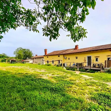 Homestead Zavadlal - Domacija Zavadlal Appartamento