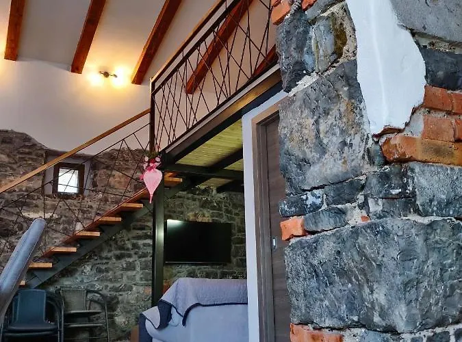 Homestead Zavadlal - Domacija Zavadlal Komen