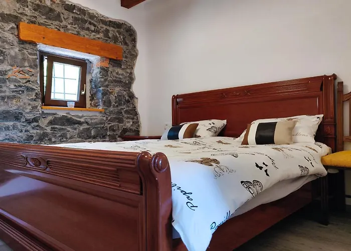 Homestead Zavadlal - Domacija Zavadlal Komen